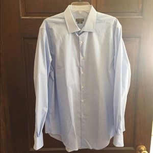 Can Heusen Men’s Long Sleeve Dress Shirt